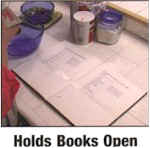 books.jpg (9155 bytes)